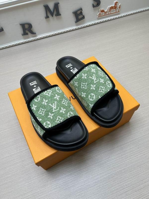 LV Men's Slippers 517